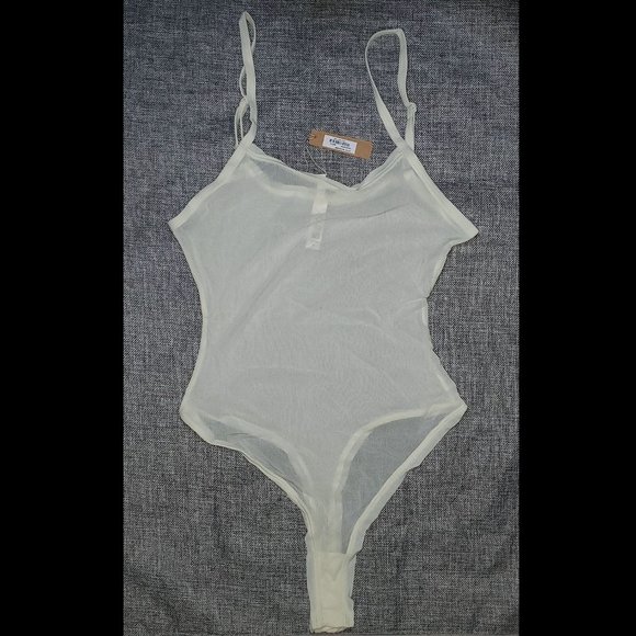 NWT SKIMS XLARGE Summer Mesh Cami Bodysuit BONE - Picture 1 of 3